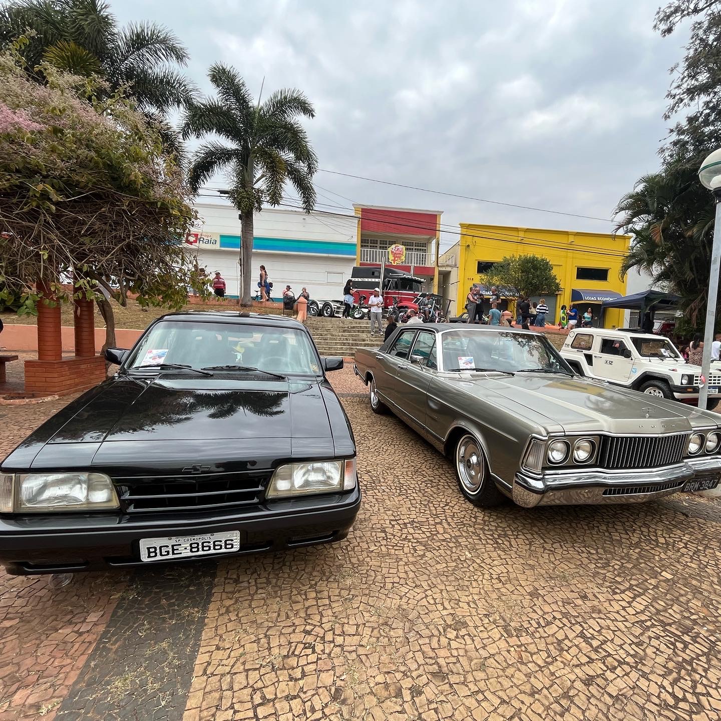 Amigos do Carro Antigo em Cosmópolis