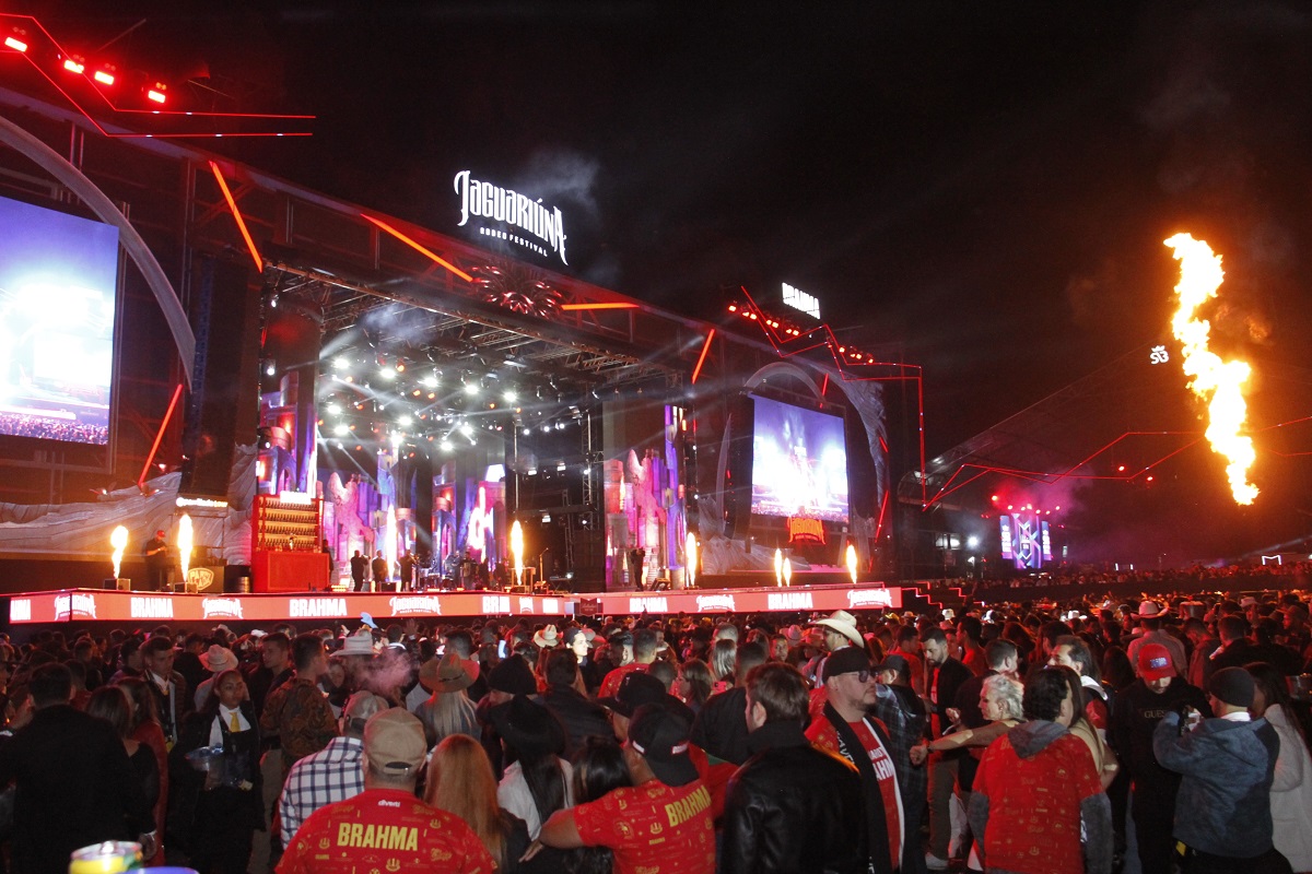 Shows e provas da segunda noite agitam rodeio de Jaguariúna 2021; FOTOS, Rodeio de Jaguariúna 2021